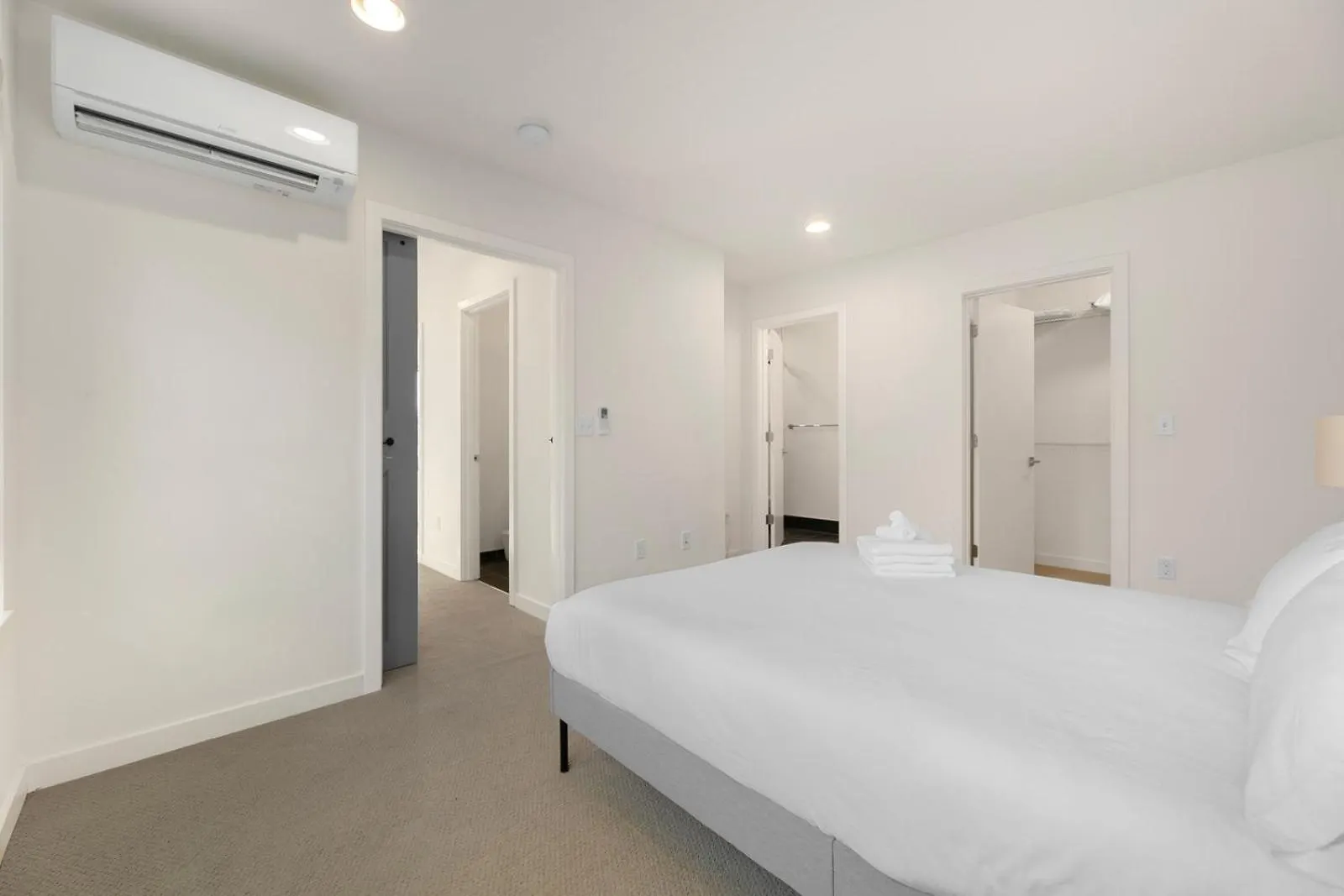 Elegant Luxurious Townhouse In Seattle别墅 西雅图